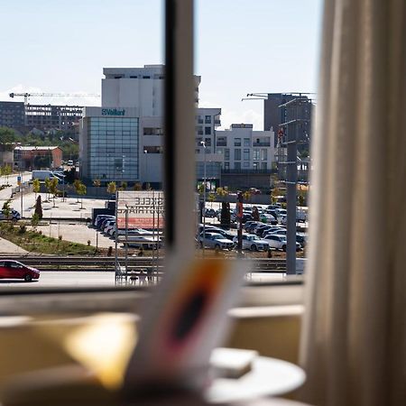 Hotel United Pristina Eksteriør billede
