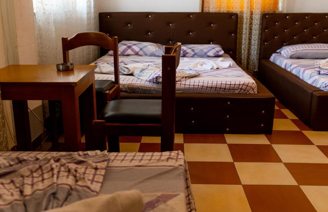 Hotel United Pristina Eksteriør billede
